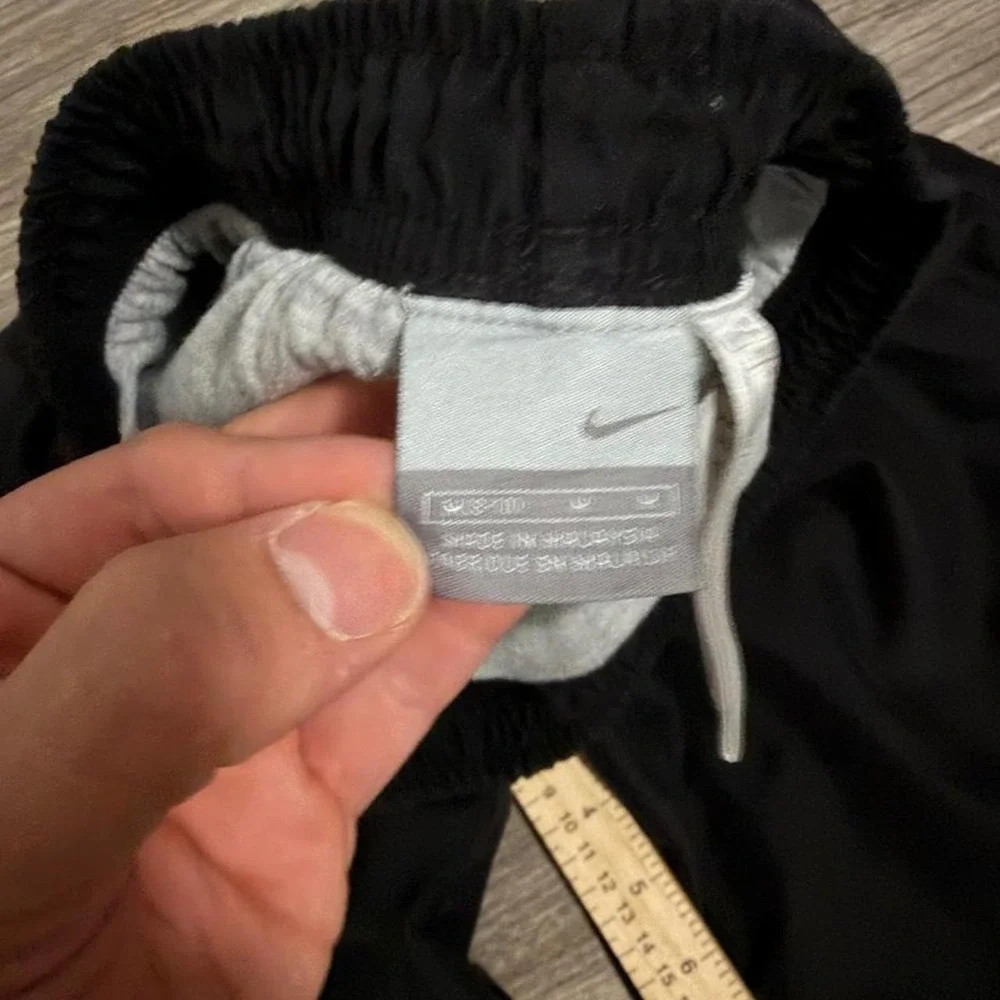 Vintage Y2K Nike black baggy sweatpants size M